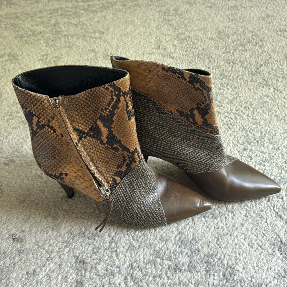 Isabel MARANT, LATTS Boots.. Camel-Taupe